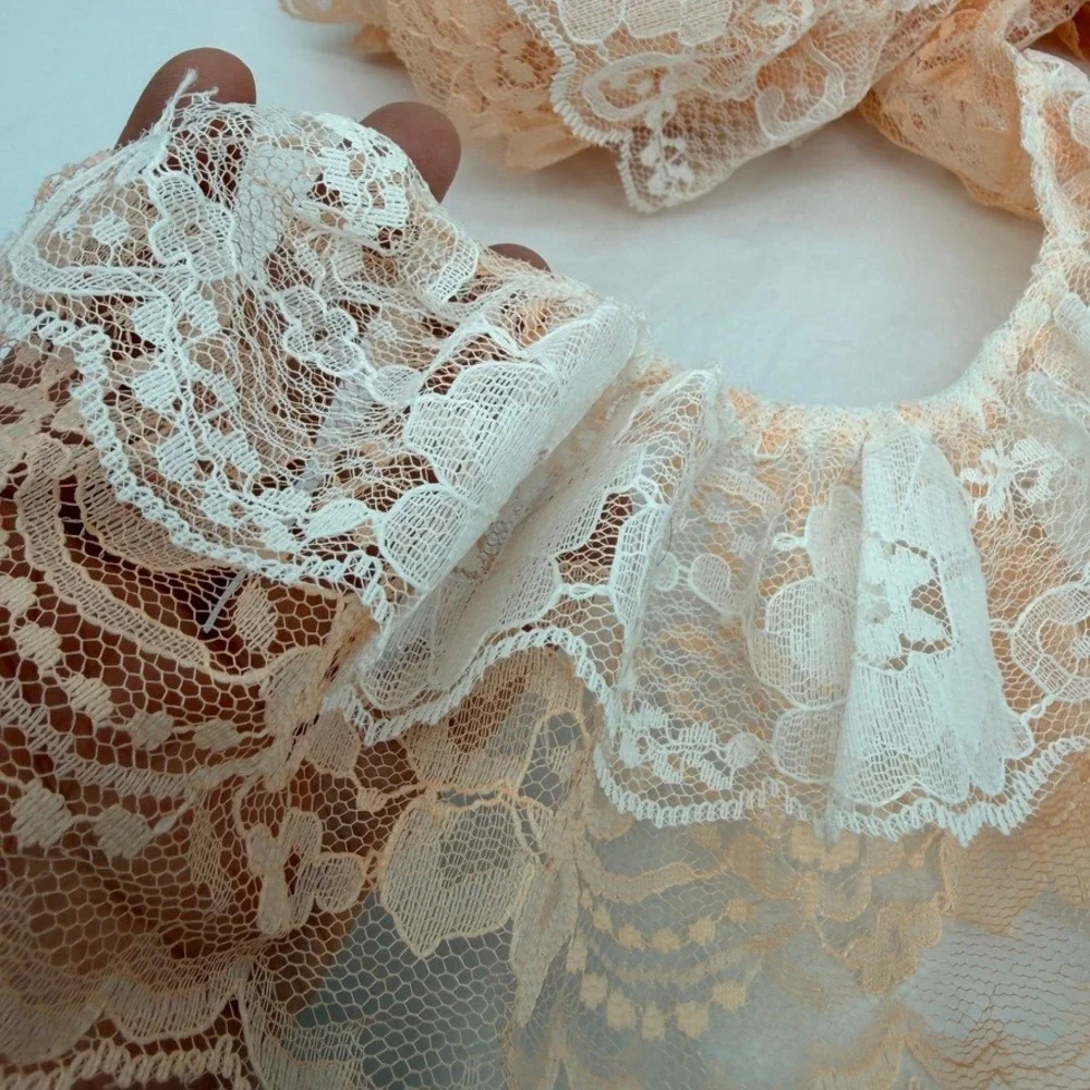 Unbranded lace trim